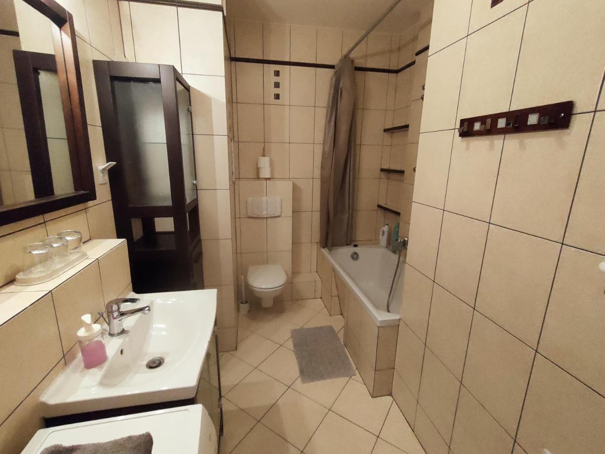 Green Kabaty Apartment 3 Varsovia Exterior foto